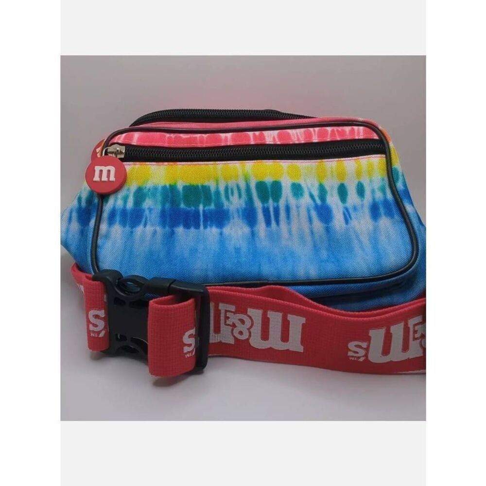 M&M fanny pack red tye dye excellent condition